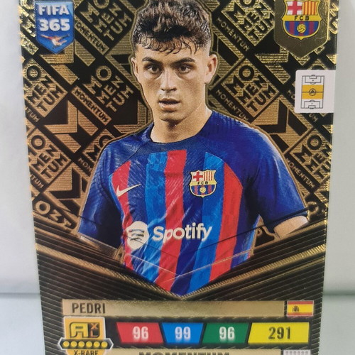 Panini FIFA 365 Adrenalyn XL 2022-23 Momentum Pedri Barcelona card like new