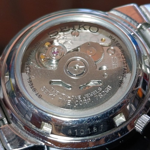 Seiko 5 automatic watch used, fully functional
