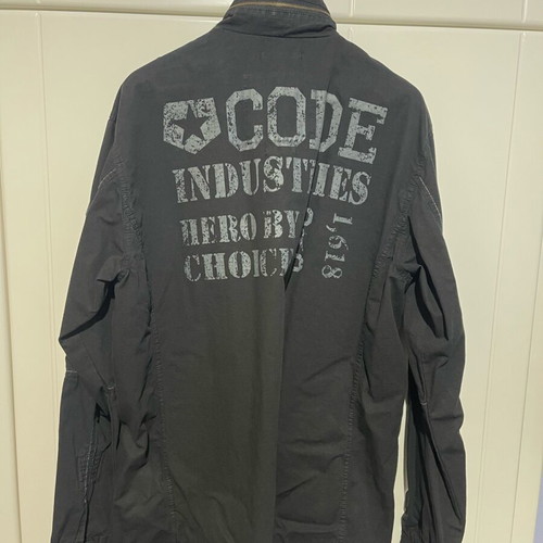 Jacket Code Industries black size large refurbished
