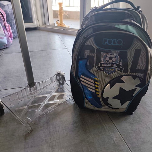 Polo school bag with base and wheels