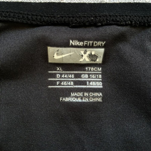 Nike Dri-FIT Victory women's black V-neck training T-shirt XL