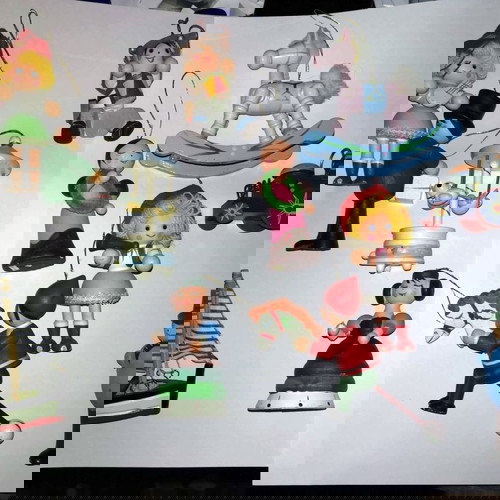 Ξύλινες μινιατούρες στολίδια Χριστουγέννων δεκαετίας 80 μεταχειρισμένες, 30+ τεμάχια