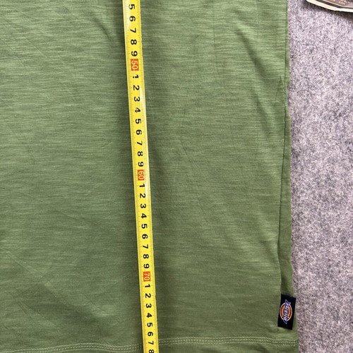 Dickies men's medium green V-neck T-shirt, 100% cotton
