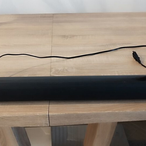 Music bar like new, connects to PC, tablet, smartphone