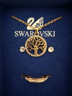 Комплект бижута Swarovski оригинален златист цвят нов