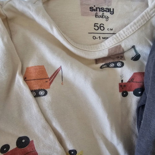Baby bodysuits, set of 4