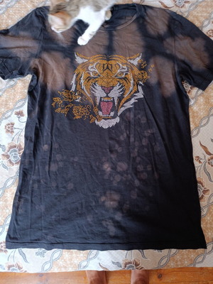Antony Morato Tiger T-shirt size M like new with crystals