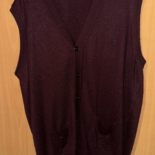Men's Sleeveless Cardigan Unique red used size 3XL