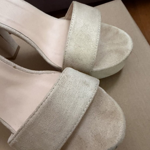 Beige suede platform pumps with thick heel size 41 used