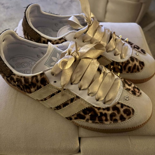 Adidas limited edition Seddys size 40 new beige and brown sneakers
