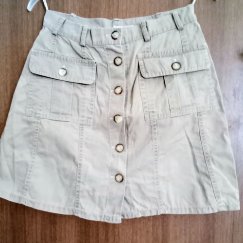 Bonn skirt beige like new, size S, with gift top