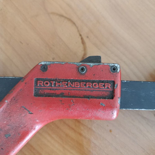 Rothenberger Automatic Size 1 Pipe Cutter like new, cutting range 6-67mm