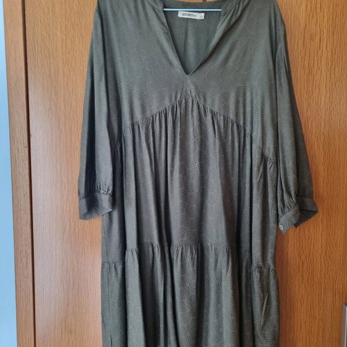 Summer dress L like new