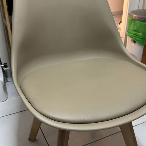 Chairs set of 3 like new