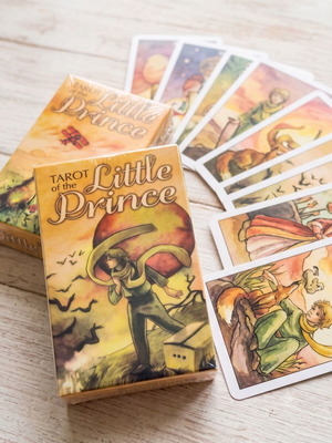 Tarot of the Little Prince deck like new, 78 cards