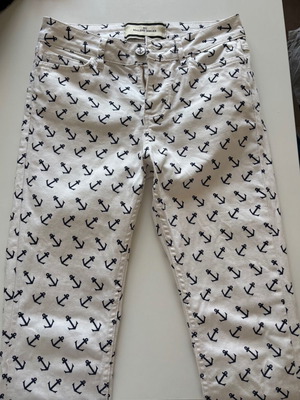 Malene Birger παντελόνι σαν καινούργιο, λευκό με μπλε άγκυρες