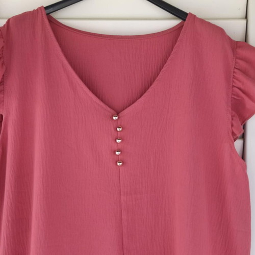 Sleeveless blouse with ruffles pink, like new, sizes M-XL