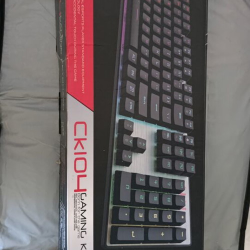 Motospeed PC keyboard RGB like new