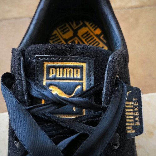 Puma Platform velvet black shoes used size 40
