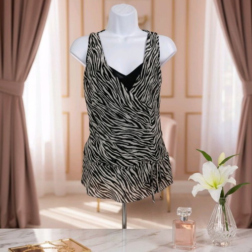 Ann Taylor Silk Zebra Blouse like new, size S, black and white