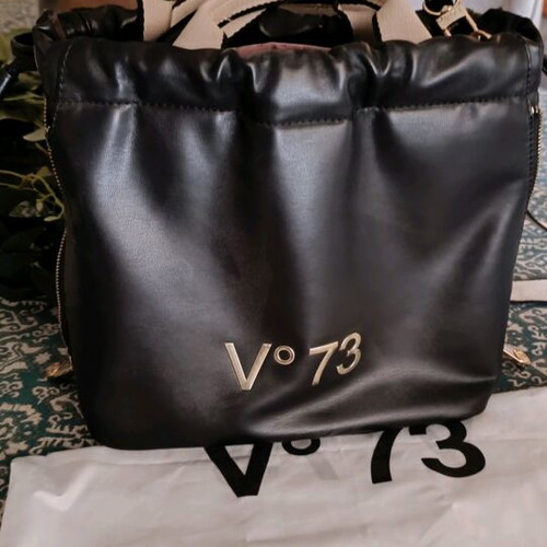 V°73 crossbody bag like new, black