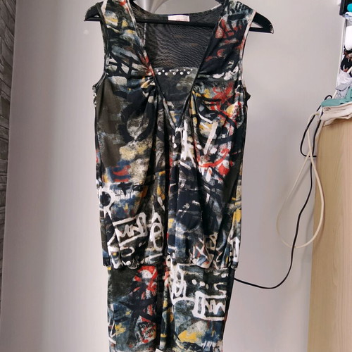 Apriori sleeveless summer top like new, multicolored