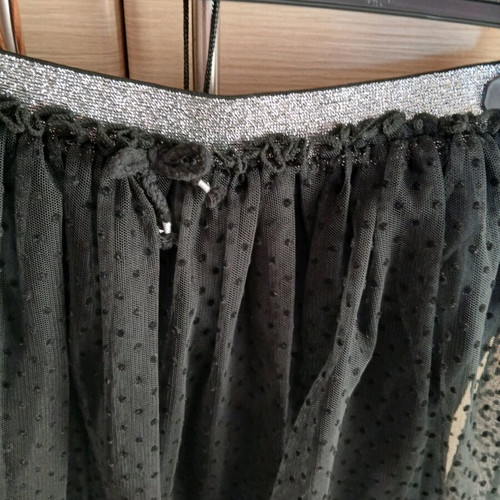 Tulle skirt black like new, size XS