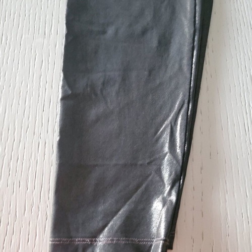 Women’s Oysho small leggings grey shiny like new