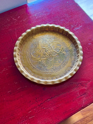 Brass hammered plate used, 20 cm diameter