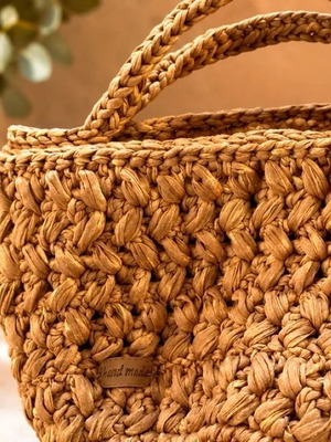 Handmade raffia handbag with cotton