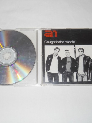 A1 Caught In The Middle CD used, pop
