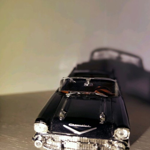 Chevrolet Ber Air 1/43 used James Bond model Universal hobbies