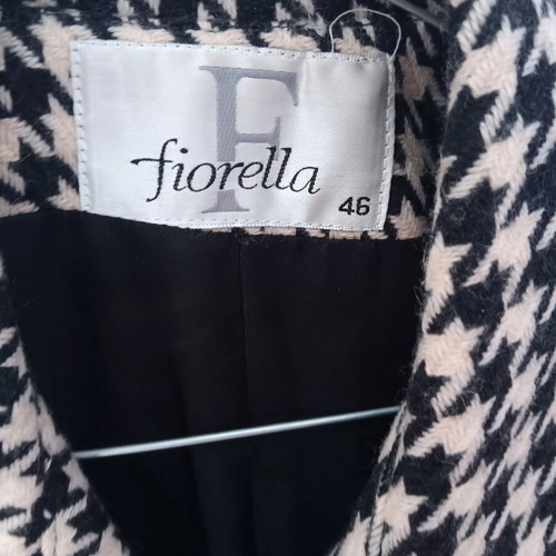 Fiorella houndstooth women's coat, size 46, unworn