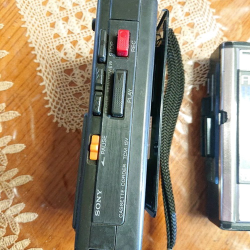 Cassette players used, pack of 4 with functional issues