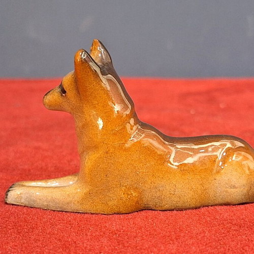 Porcelain dog figure used, vintage