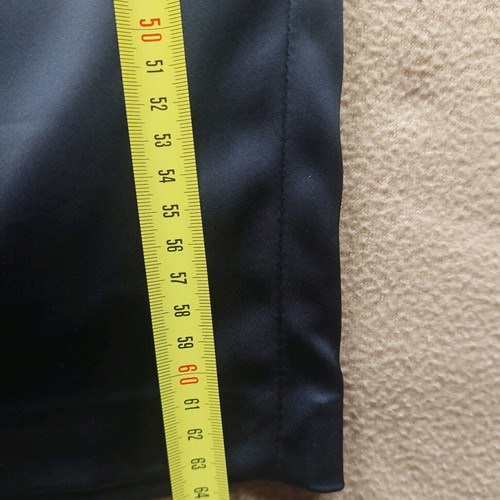 Black satin skirt new, size Large 42