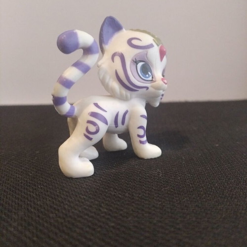 Nahal figure Shimmer and Shine new