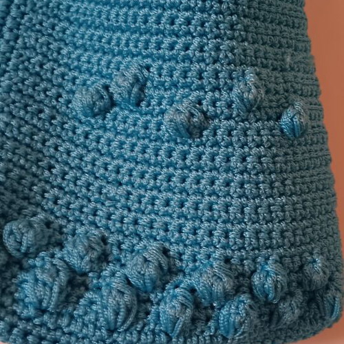 Knitted shoulder bag like new, blue turquoise casual boho style