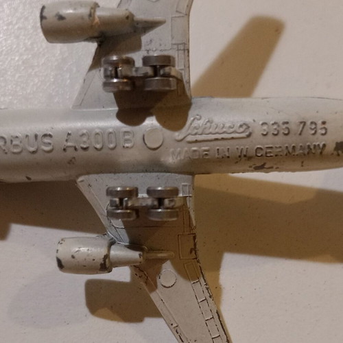 Vintage metal Airbus A300B model airplane Air France used