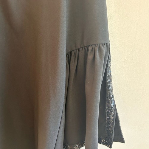 Black oversized dress new, size small, knee-length