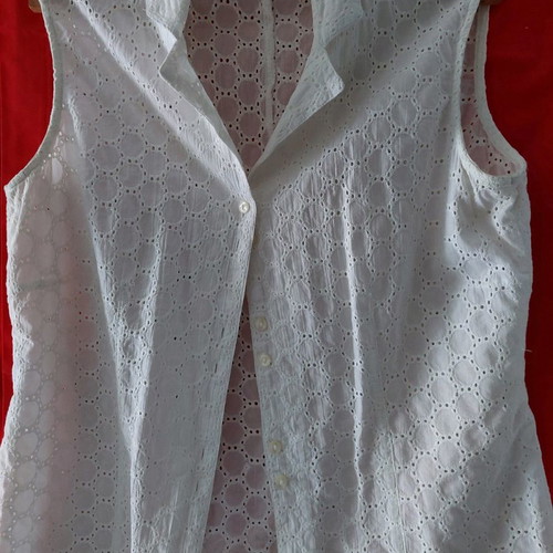 Women’s sleeveless lace guipure shirt used, white, size XL