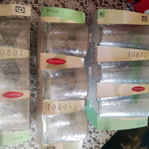 Set of 18 glasses new, 3 different sizes