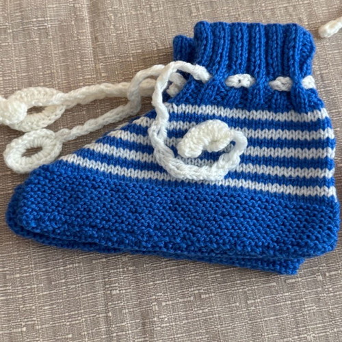 Handmade socks and slippers new, pack of 4 pairs