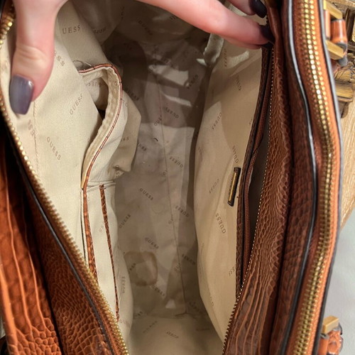Guess handbag used, brown and red