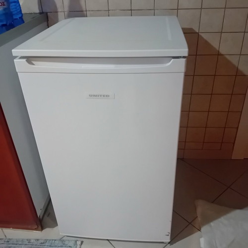 Bed with mattress, sofa and fridge like new, gift washing machine 7 kg