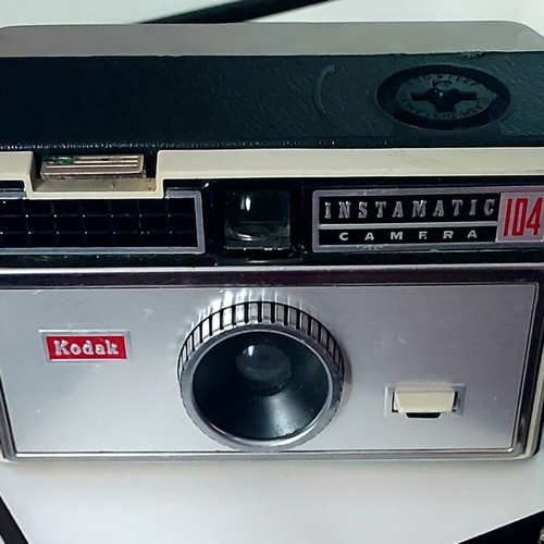 Kodak Instamatic 104 φωτογραφική μηχανή μεταχειρισμένη, συλλεκτικό vintage μοντέλο