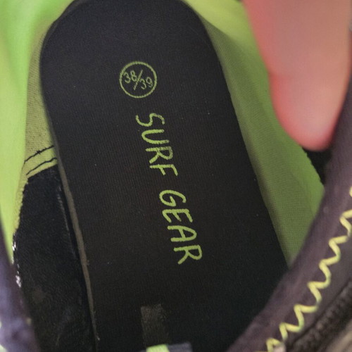 Surf Gear water shoes unisex size 38/39 used, black and lime green