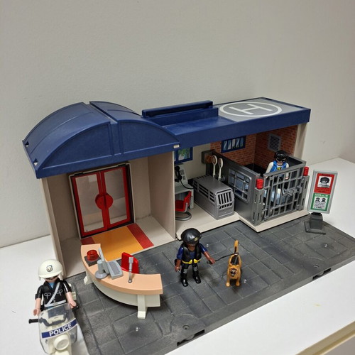 Playmobil City Action Police Station Case like new