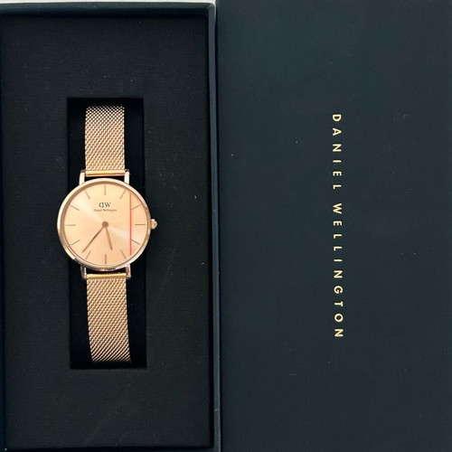 Daniel Wellington Petite Unitone watch with rose gold metal bracelet