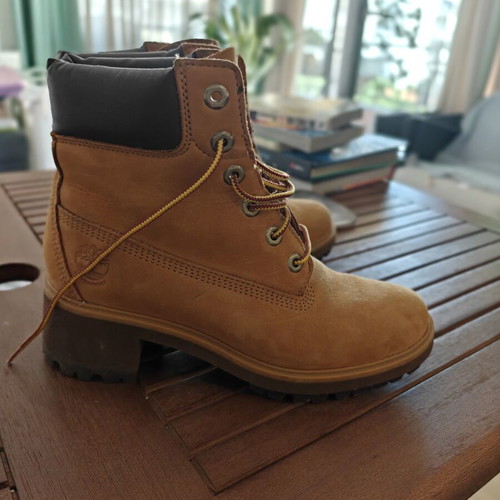 Timberland Kinsley ankle boots size 39, orange